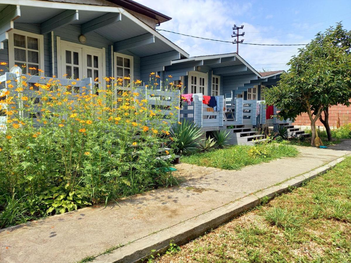 "Aibga" Hotel Gagra Exterior foto